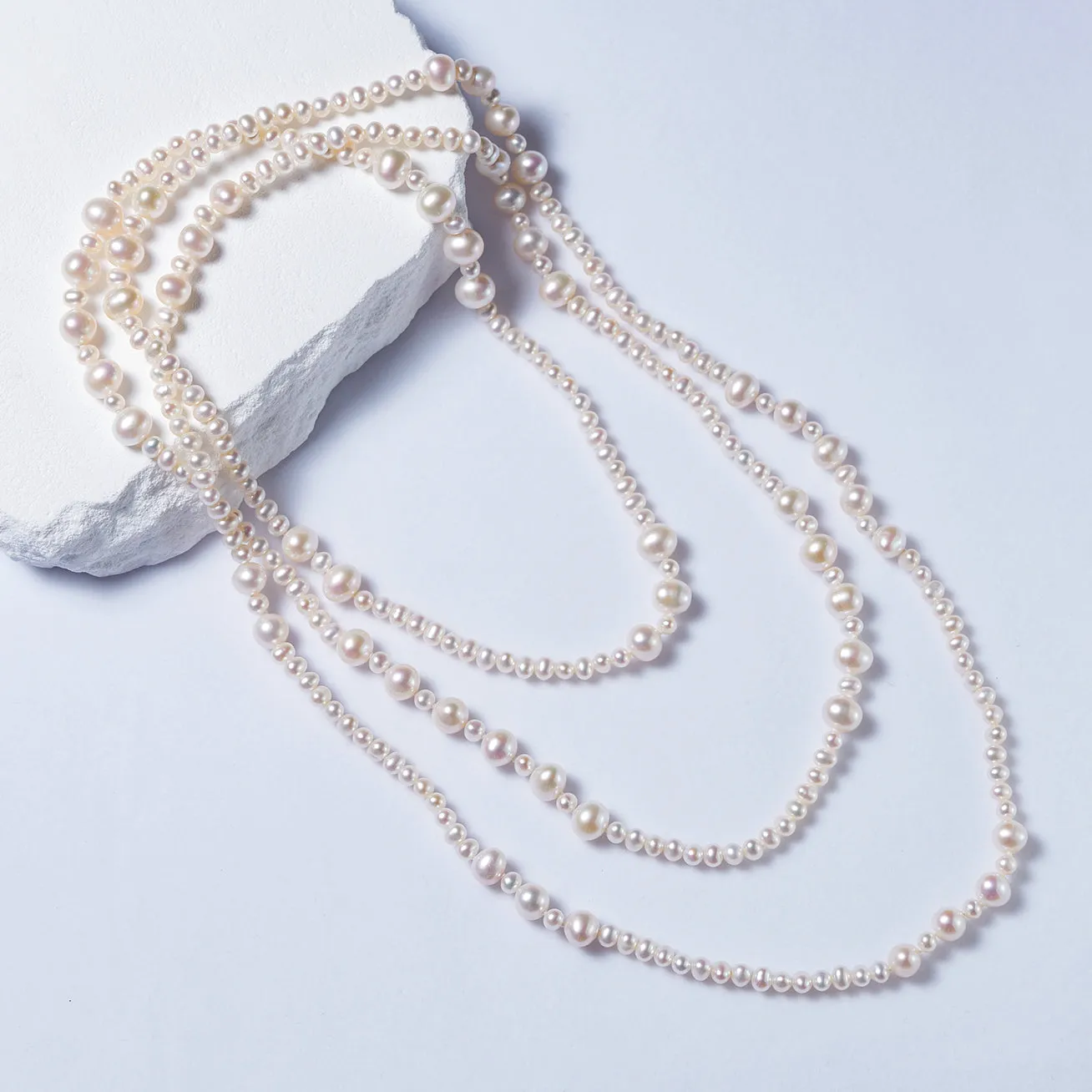 1.5 Meter Long Freshwater Pearl Necklace WN00628