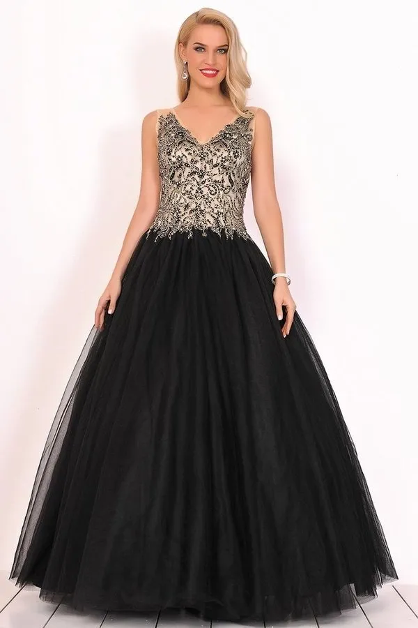 2024 New Arrival Quinceanera Dresses V Neck Tulle PY7X6JT4