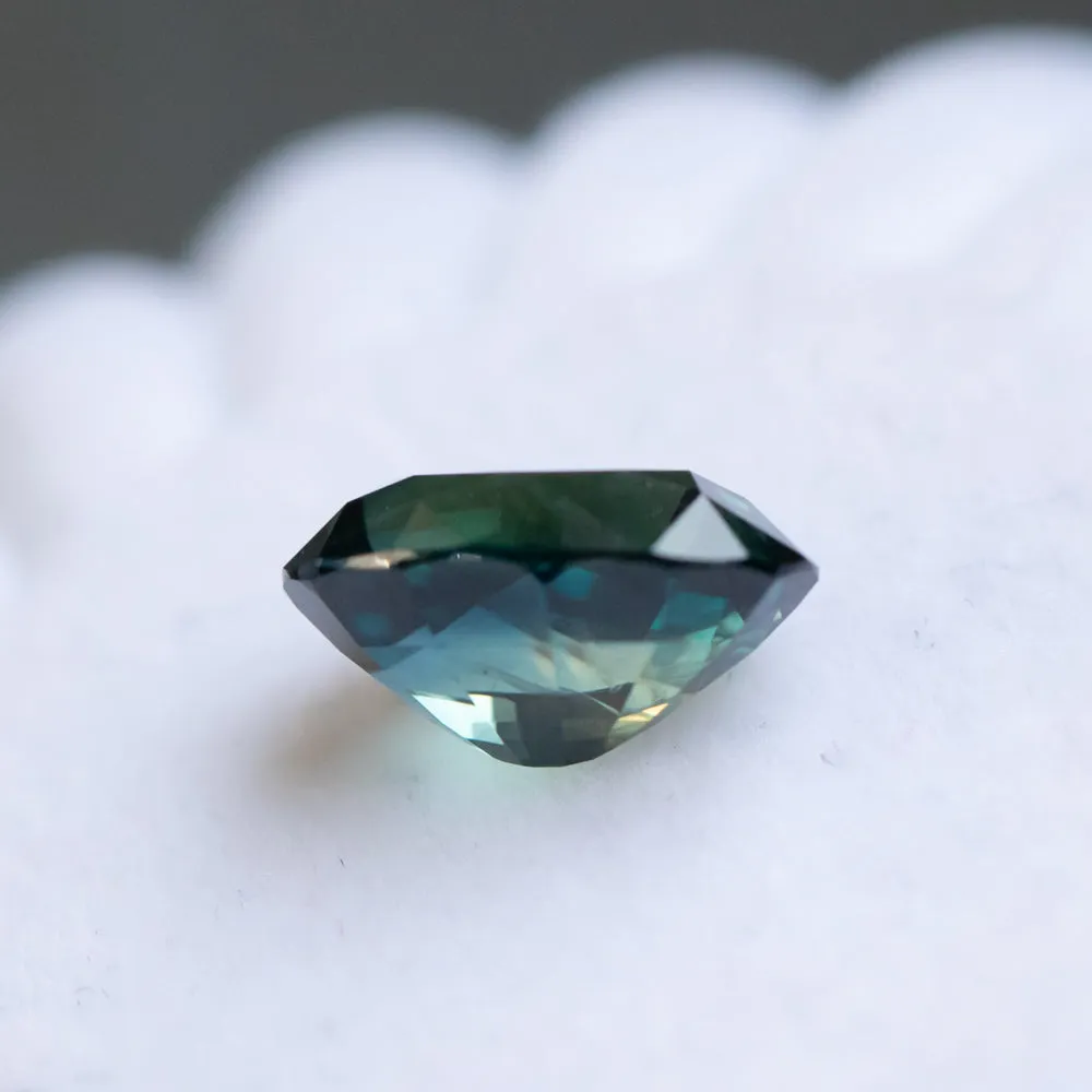 3.19CT OVAL MADAGASCAR SAPPHIRE, DEEP TEAL WITH GREEN, 10X7X4.1MM, UNTREATED