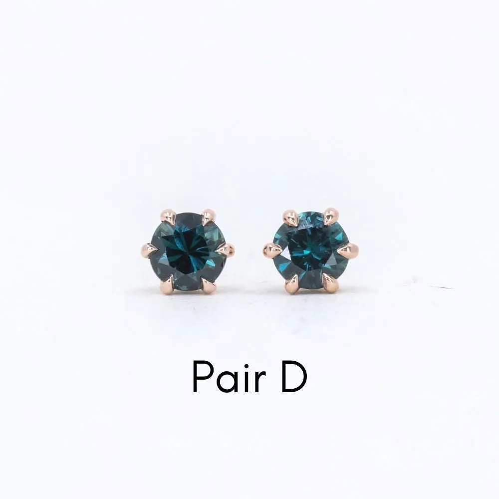 4.5-5mm Sapphire stud earrings in White, Yellow and Rose Gold