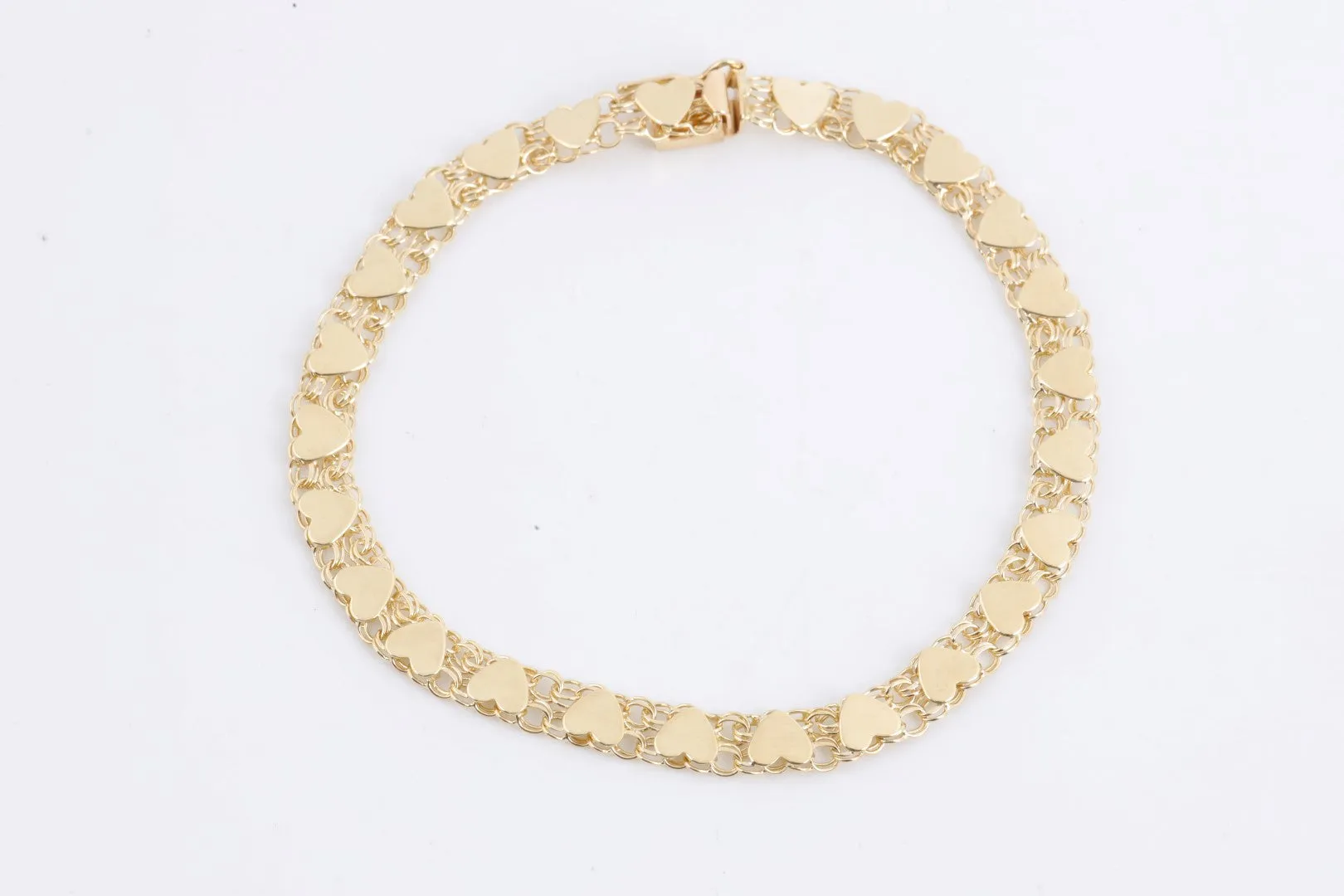 7.25" 14k Yellow Gold Hearts Bracelet (5.63g.)