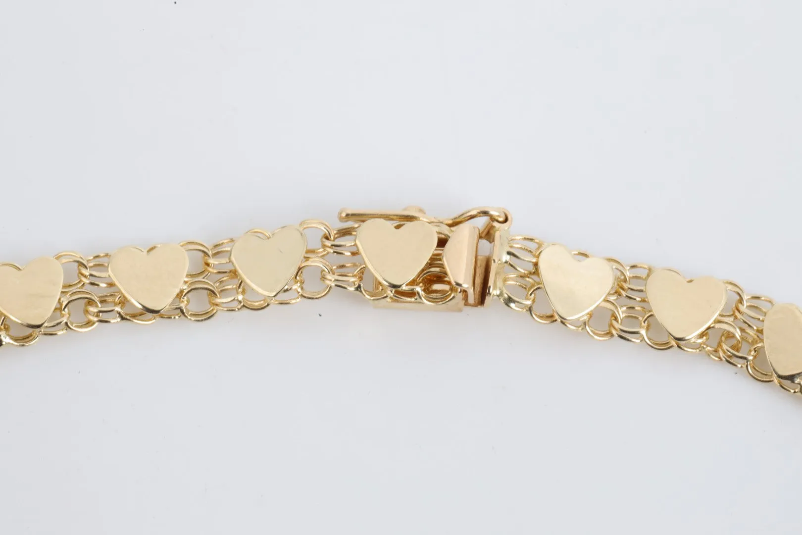 7.25" 14k Yellow Gold Hearts Bracelet (5.63g.)