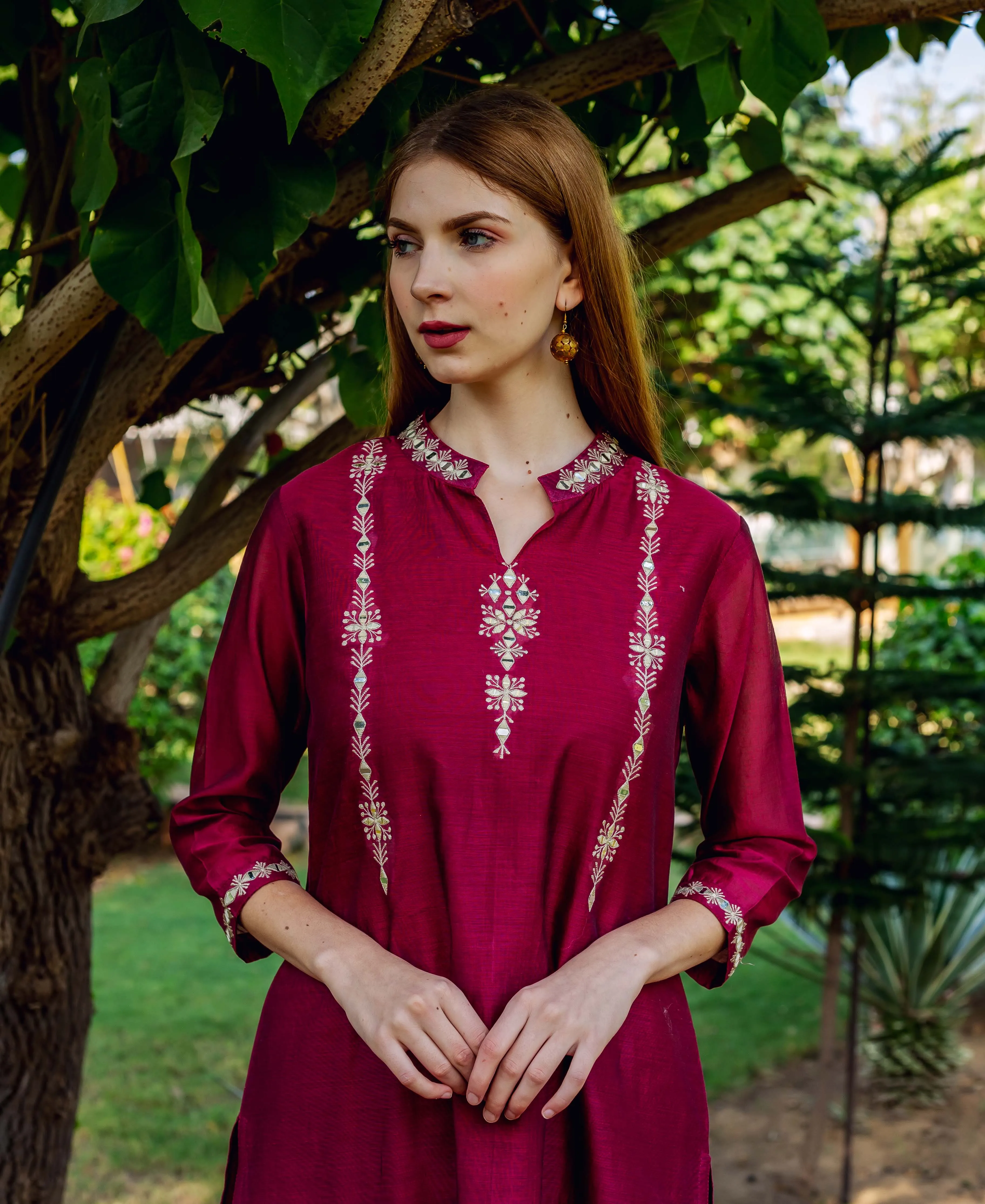 Aavya Maroon Embroidered Chanderi Straight Kurta