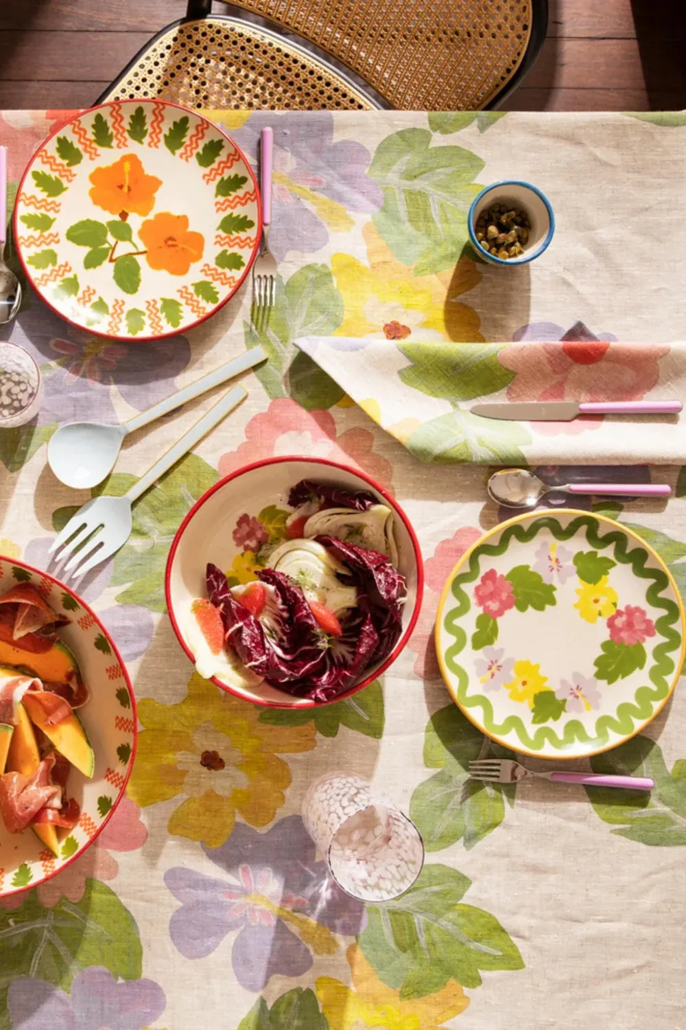 BONNIE AND NEIL MOANA FLORAL MULTI SALAD BOWL MEDIUM