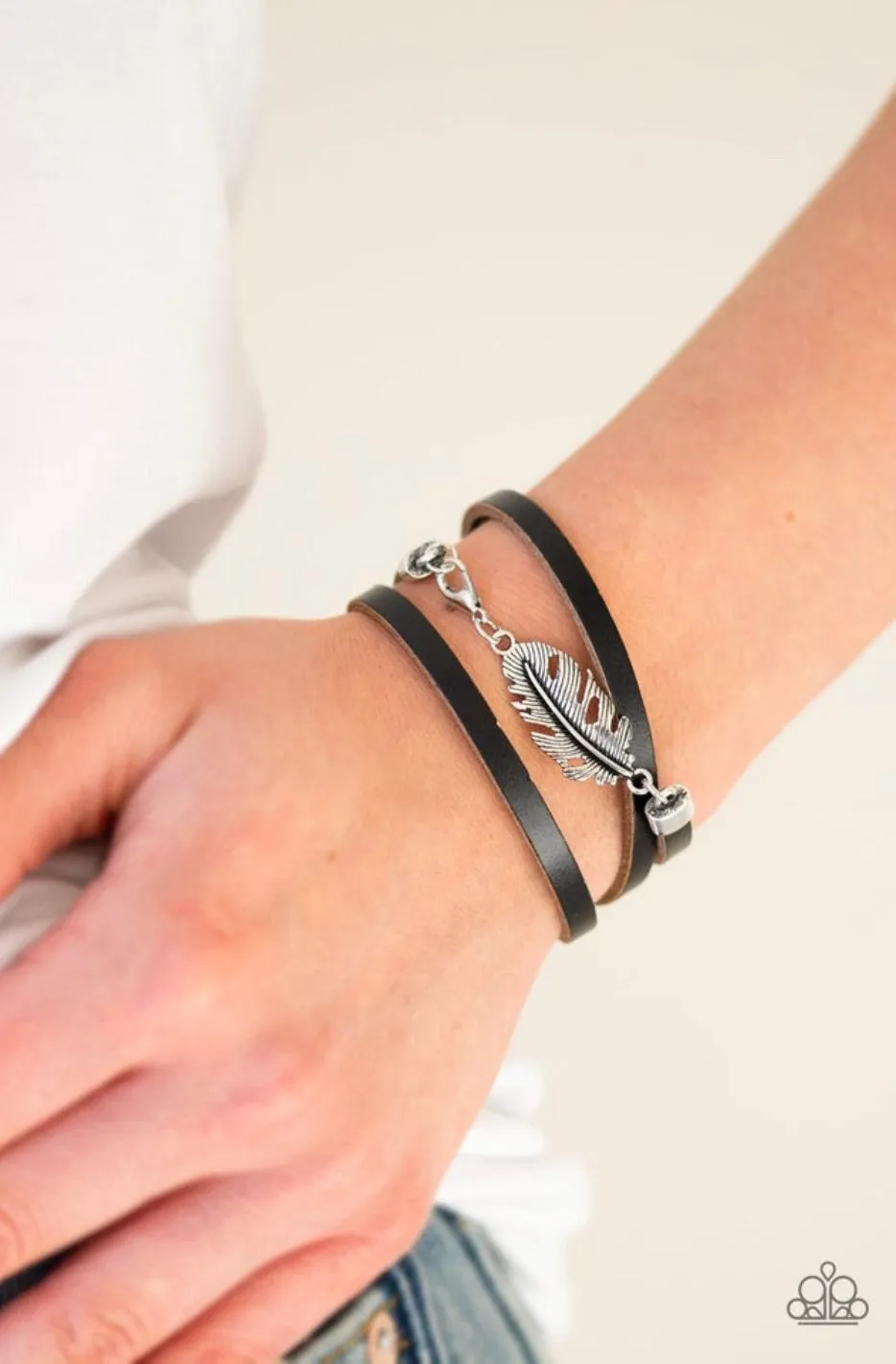 High Spirits Black-Bracelet