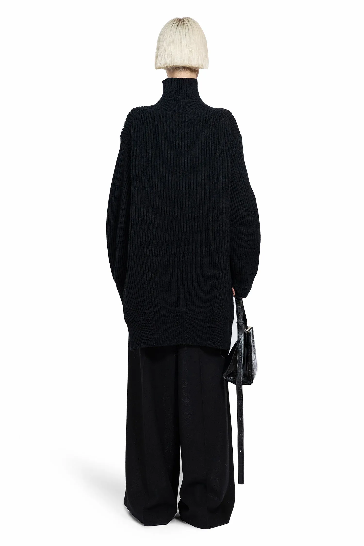 JIL SANDER WOMAN BLACK KNITWEAR