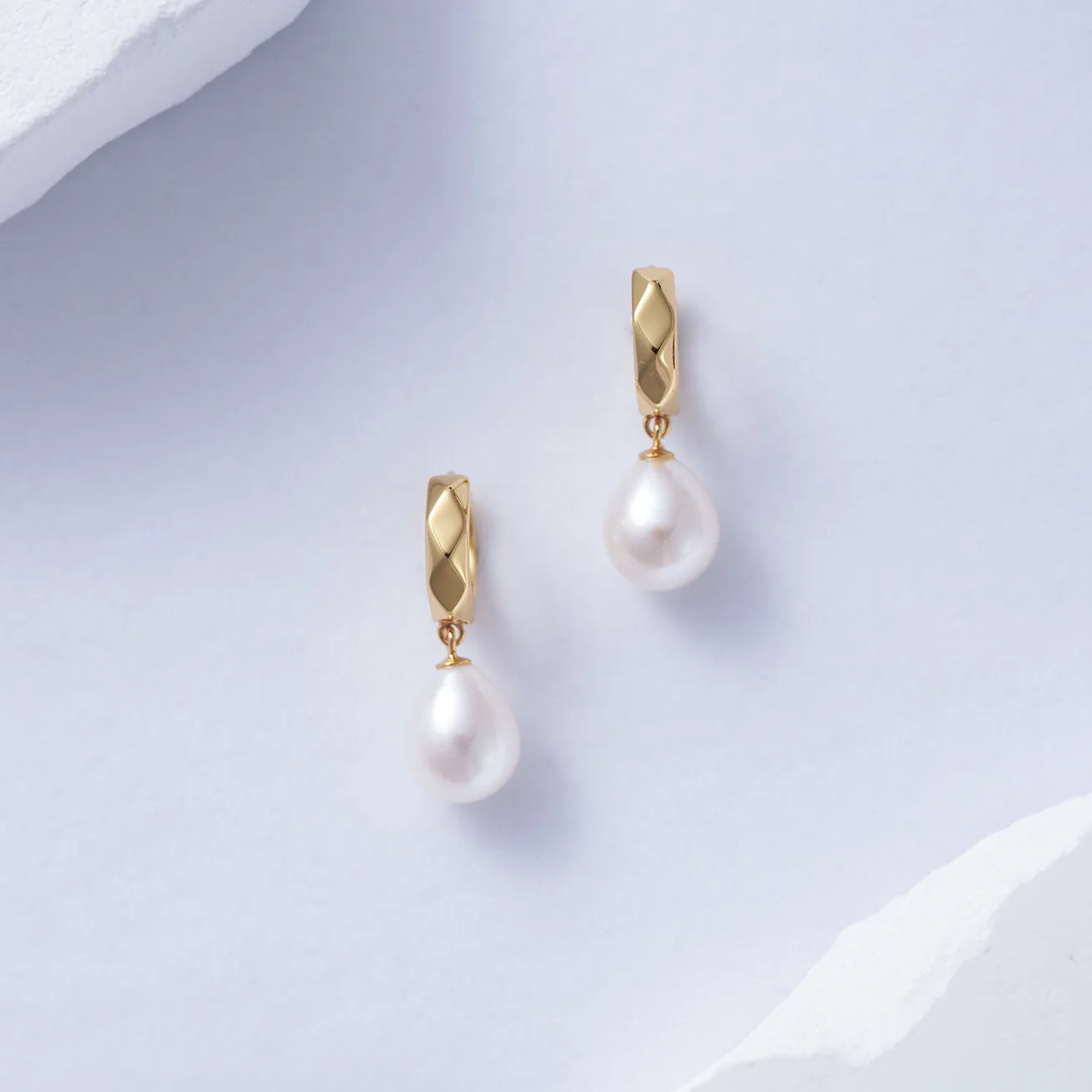 New Yorker Freshwater Pearl Earrings WE00352