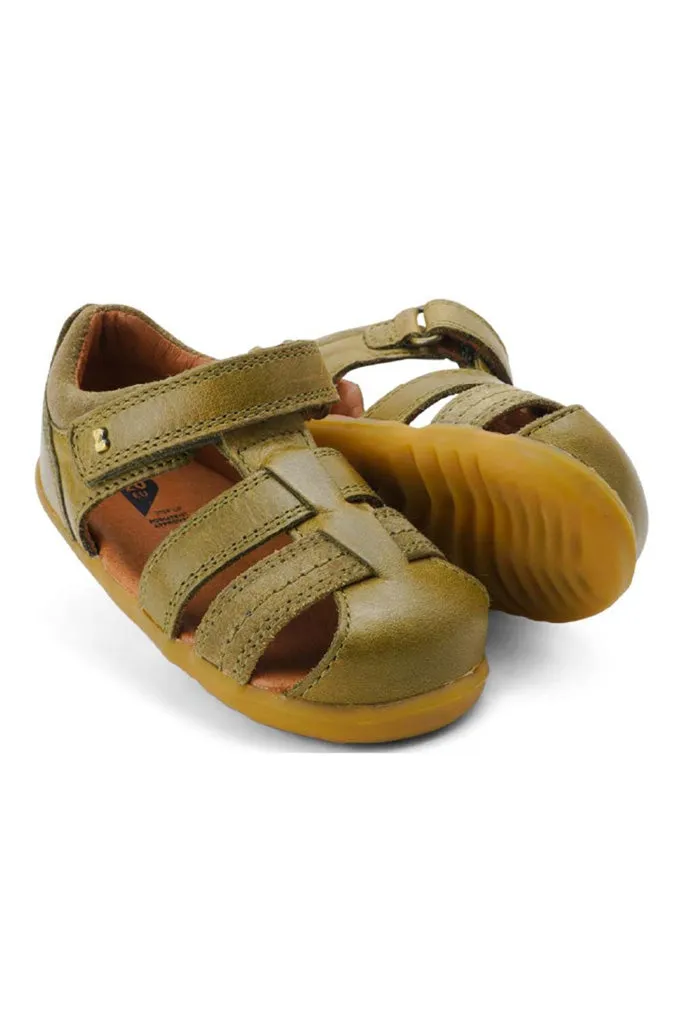 Olive Roam Sandals Step Up