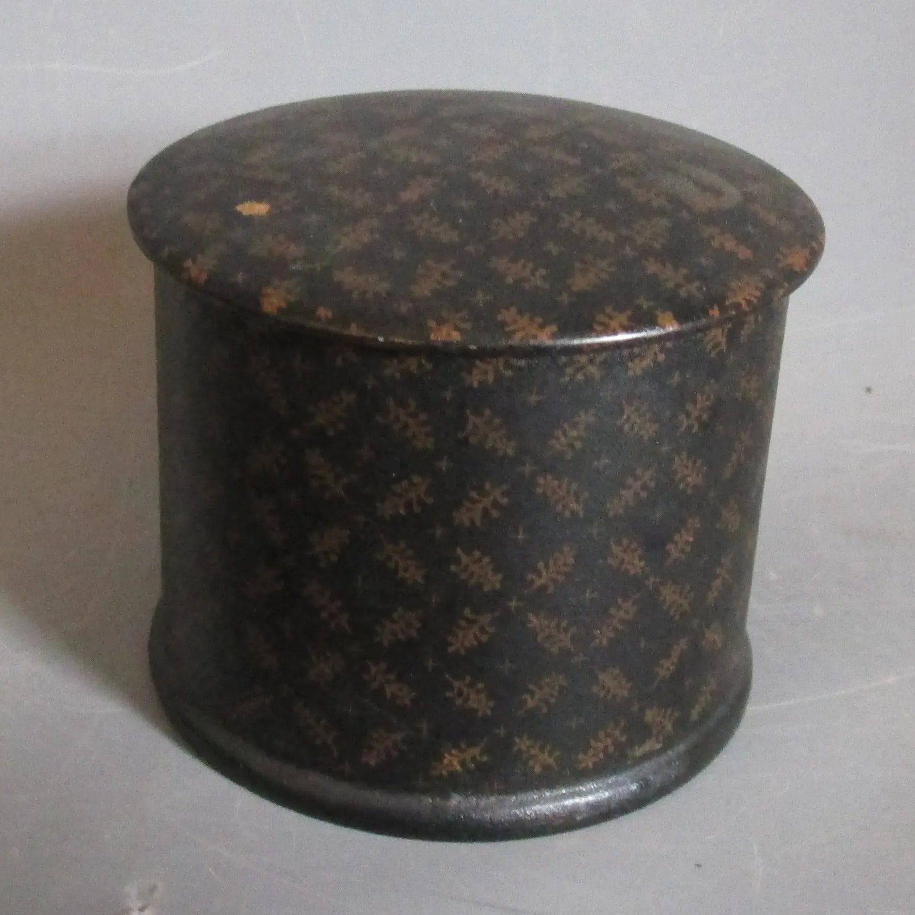 Papier Mache Lidded Box Antique Victorian c1890