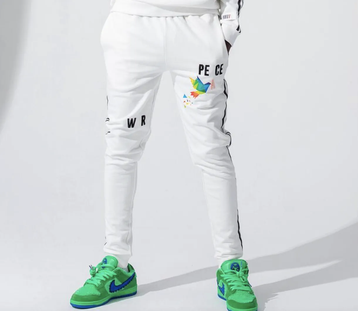 Peace Joggers (White) /D4