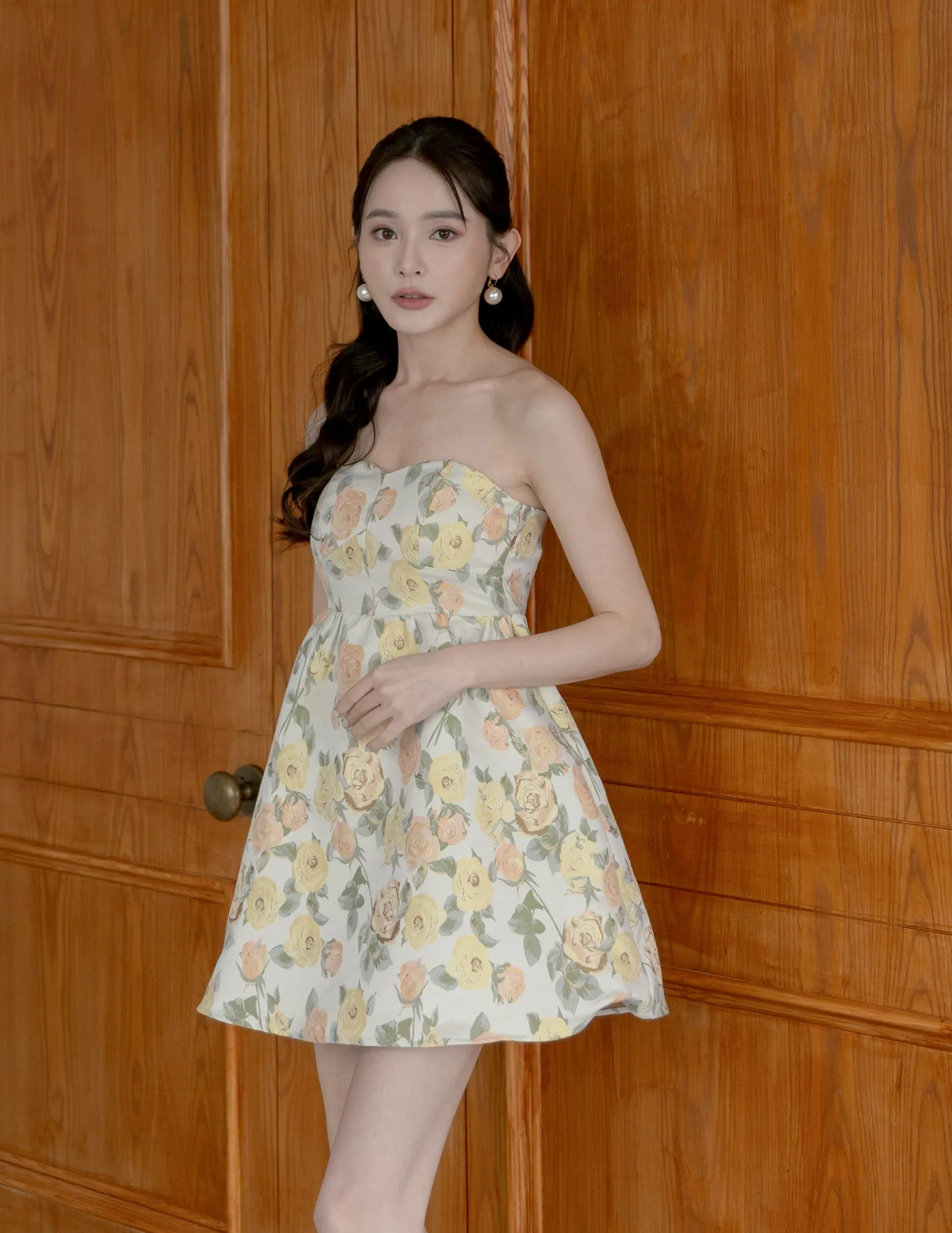 Roxanne Floral Jacquard Dress in Yellow