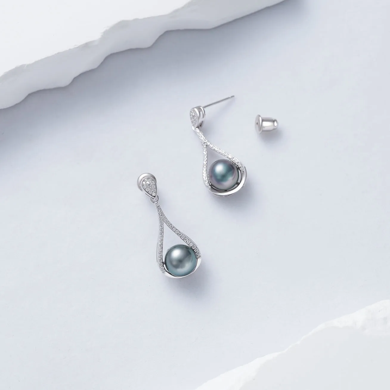 Tahitian Pearl Earrings WE00783